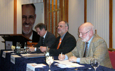 Foto Finanzminister Gerhard Stratthaus MdL sprach am 9.2.2006 auf Einladung des CDU-Landtagsabgeordneten Werner Pfisterer in Heidelberg