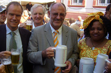 Foto: Bürgermeisterin Busi Modisakeng (Heidelberg/Südafrika) besuchte Heidelberg