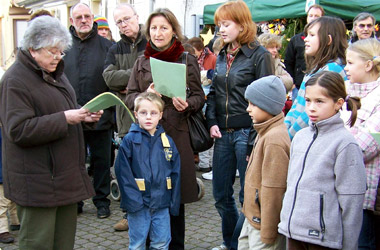 Foto2: Werner Pfisterer MdL auf dem Rohrbacher Weihnachtsmarkt