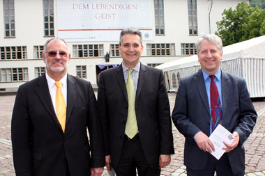 Von links nach rechts. Werner Pfisterer MdL, Staatssekretär Dr. Dietrich Birk MdL und Prof. Dr. Bernhard Eitel