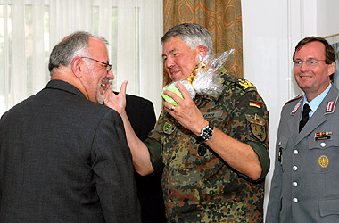 Bundesverteidigungsminister Franz-Josef Jung in Heidelberg - Besuch des des 