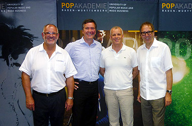 Foto Pfisterer MdL und Palm MdL in der Popakademie Baden-Württemberg in Mannheim