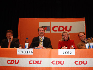 98,75 Prozent für Werner Pfisterer MdL - CDU-Landtagsabgeordneter wieder für Landtagswahl 2011 nominiert - Zweitkandidatin: Dr. Nicole Marmé