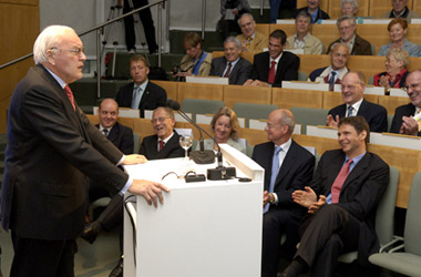 Foto Werner Pfisterer MdL trifft beim 2. Heidelberger Gesundheitstag Altbundespräsident Roman Herzog