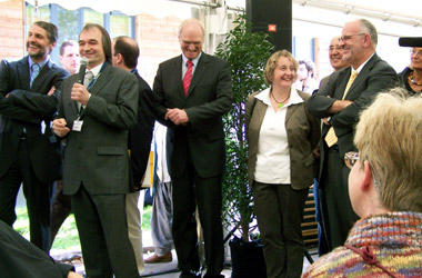 Foto 3 Bundesministerin Ursula von der Leyen zu Besuch in Heidelberg: Mehrgenerationenhaus Heidelberg im bundesweiten Aktionsprogramm Mehrgenerationenhäuser