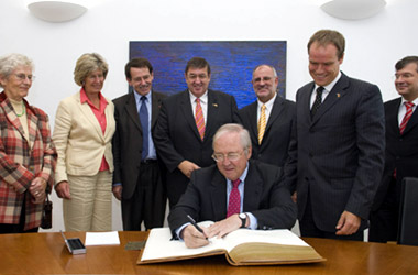 Foto U.S.-Botschafter William R. Timken, Jr. besuchte Heidelberg