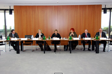 Pressekonferenz Betriebspraktika am 28.02.08 im GENO-Haus