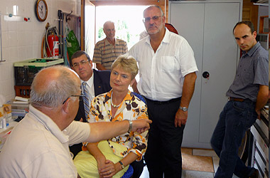 StS Gurr-Hirsch MdL, Dr. Lamers MdB und Pfisterer MdL im Bodenschutzlabor Heidelberg