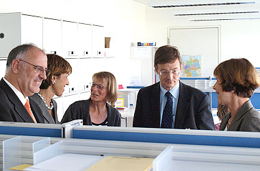 Gemeinsamer Besuch von Ministerin Dr. Monika Stolz und Werner Pfisterer MdL im DKFZ