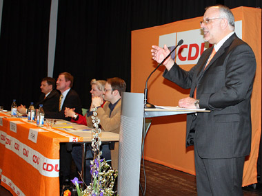 98,75 Prozent für Werner Pfisterer MdL - CDU-Landtagsabgeordneter wieder für Landtagswahl 2011 nominiert  - Zweitkandidatin: Dr. Nicole Marmé