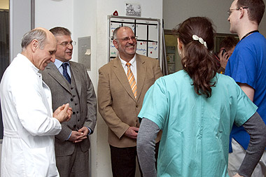 Pfisterer MdL und Hoffmann MdL: Informationsbesuch in der Abteilung Kardiologie, Angiologie und Pneumologie des Universitätsklinikums Heidelberg