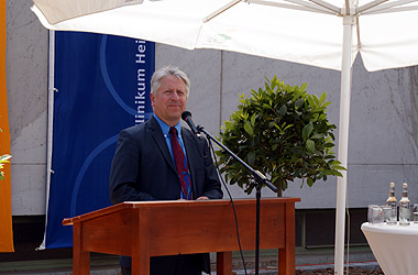 Spatenstich am 28. Juni 2010: Ein Neubau für die größte Universitäts-Pathologie in Deutschland